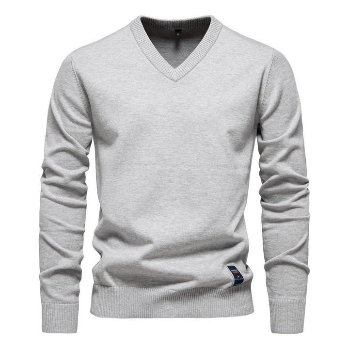 Trystan | Simple Classic V-Neck Sweater