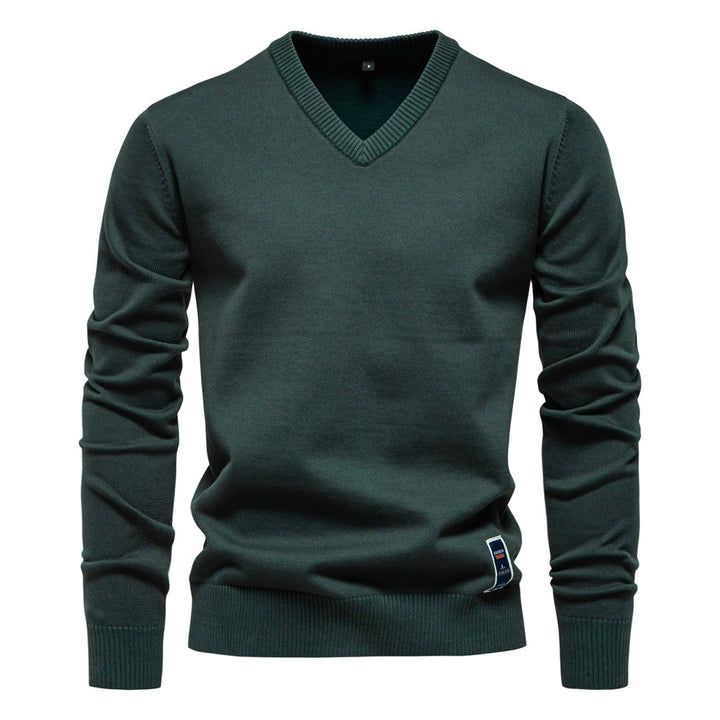 Trystan | Simple Classic V-Neck Sweater