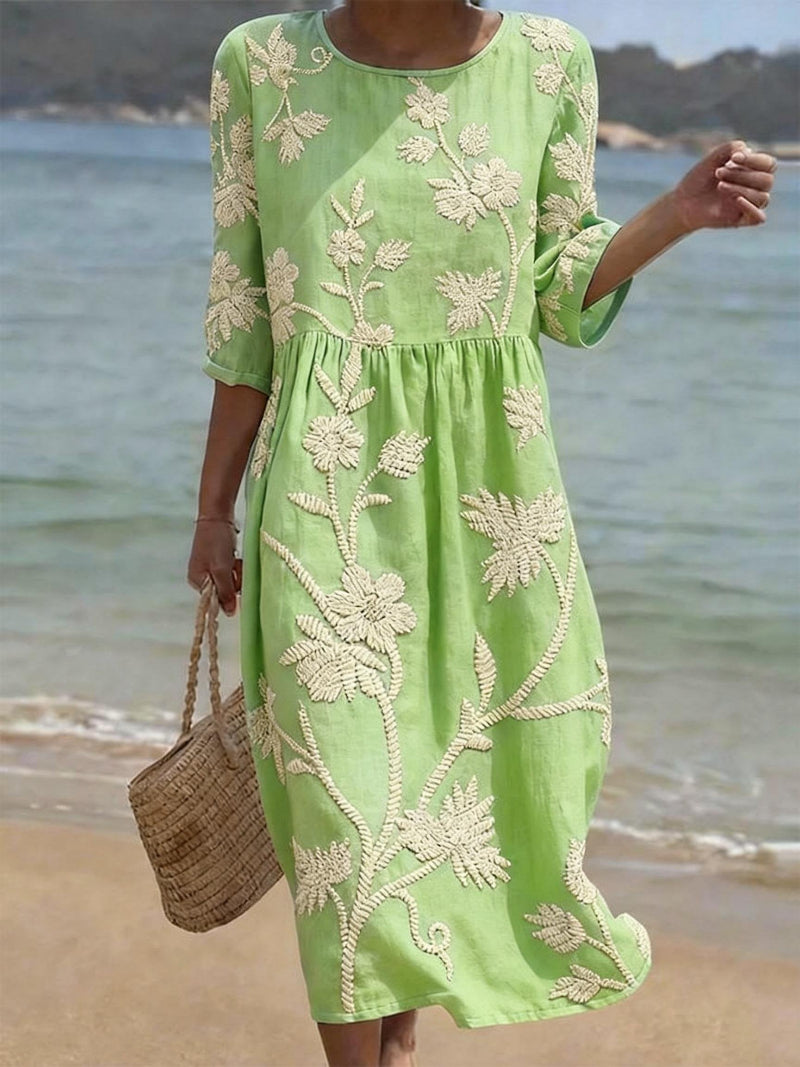 Casual floral print women's dress.