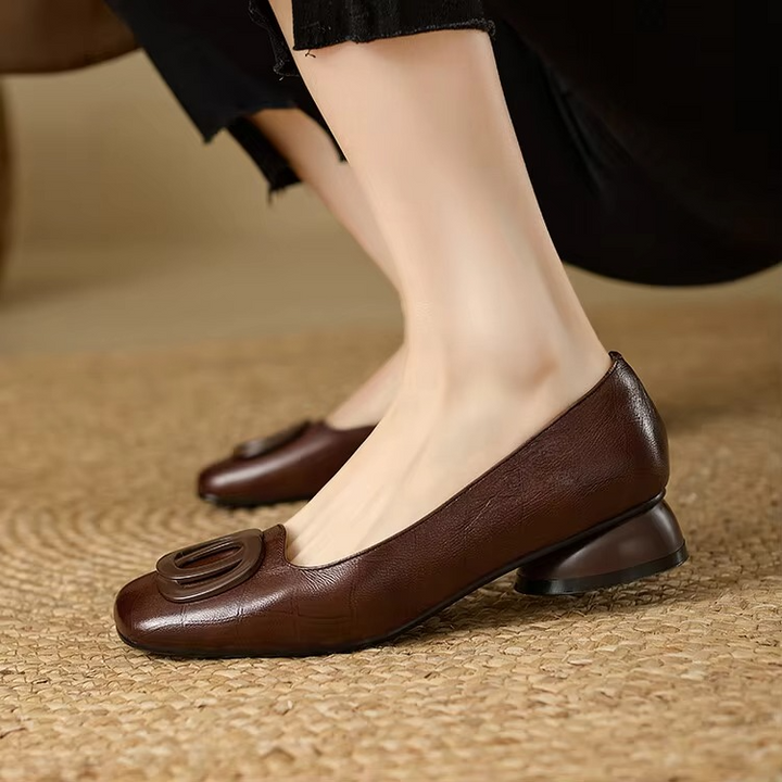 Sarah | Opium Flats