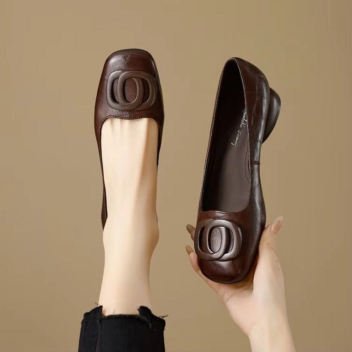 Sarah | Opium Flats