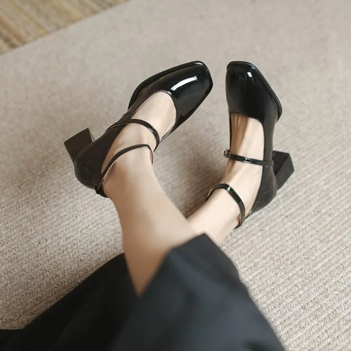 Karin | Elegant Ankle-Strap Pumps