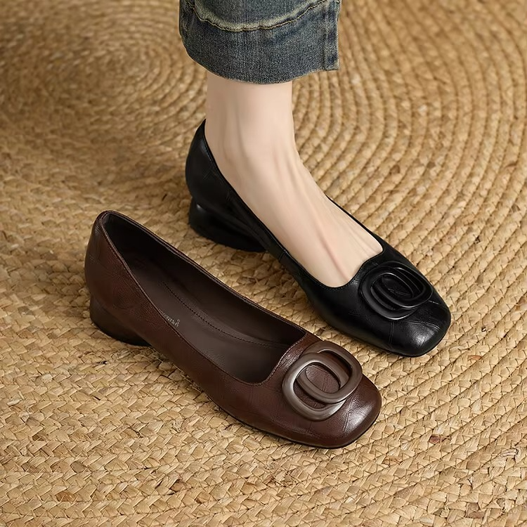 Sarah | Opium Flats