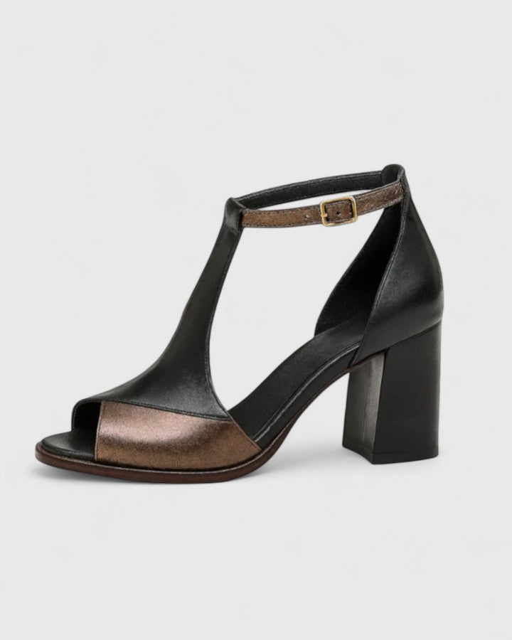 Deloria | Modern Heels